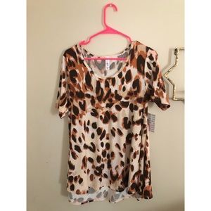 LulaRoe Perfect Tee size M new with tags